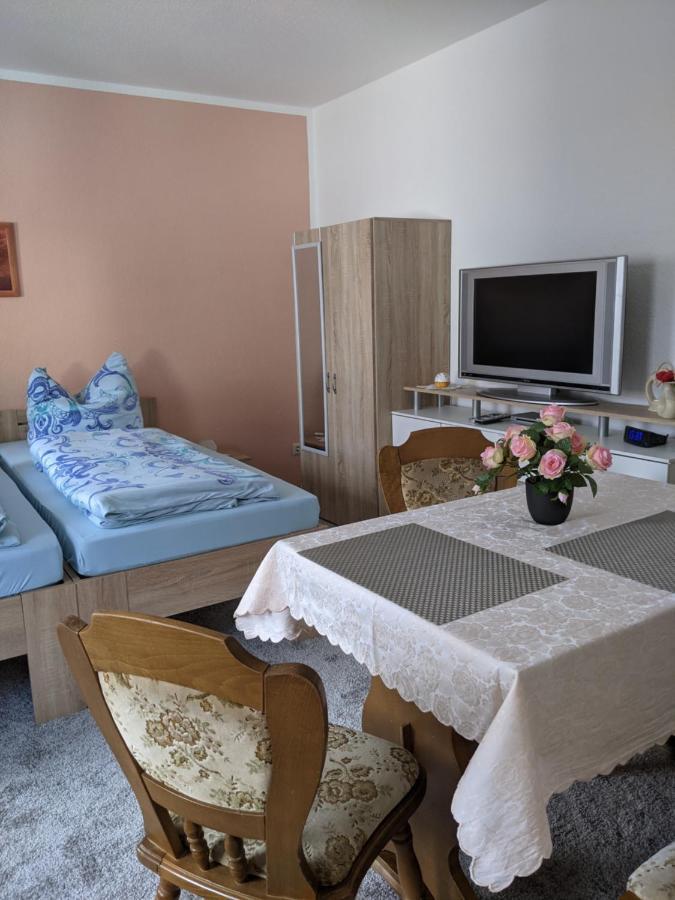 Ferienwohnung In Der Altstadt Von Coswig Anhalt Gaestezimmer Εξωτερικό φωτογραφία